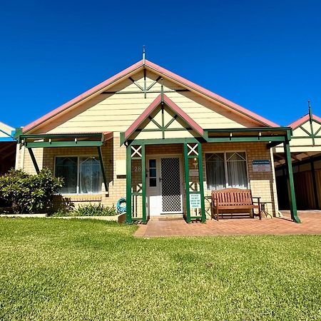 Kalbarri Getaway - Kalbarri, Wa Villa Exterior photo